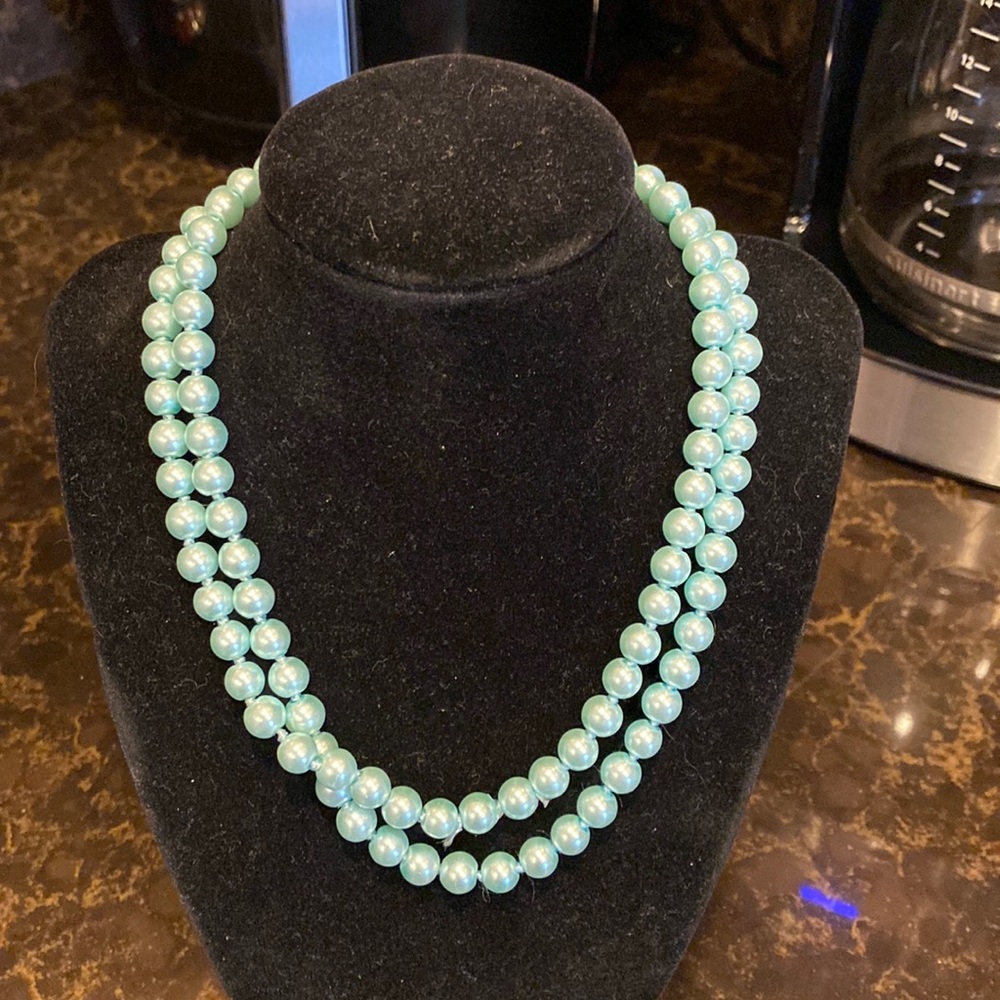 Light blue green 18” long 6mm round double strand pearl necklace